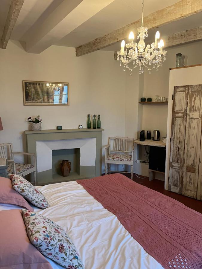Bed and Breakfast Mas Lou Parpaioun Crestet Exterior foto